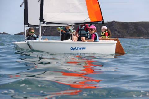 Optimist initiation (de 7 à 9 ans)